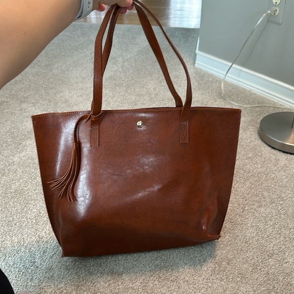 Handbags - Tote purse